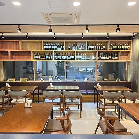 Yeosu Narsha Hotel Buitenkant foto