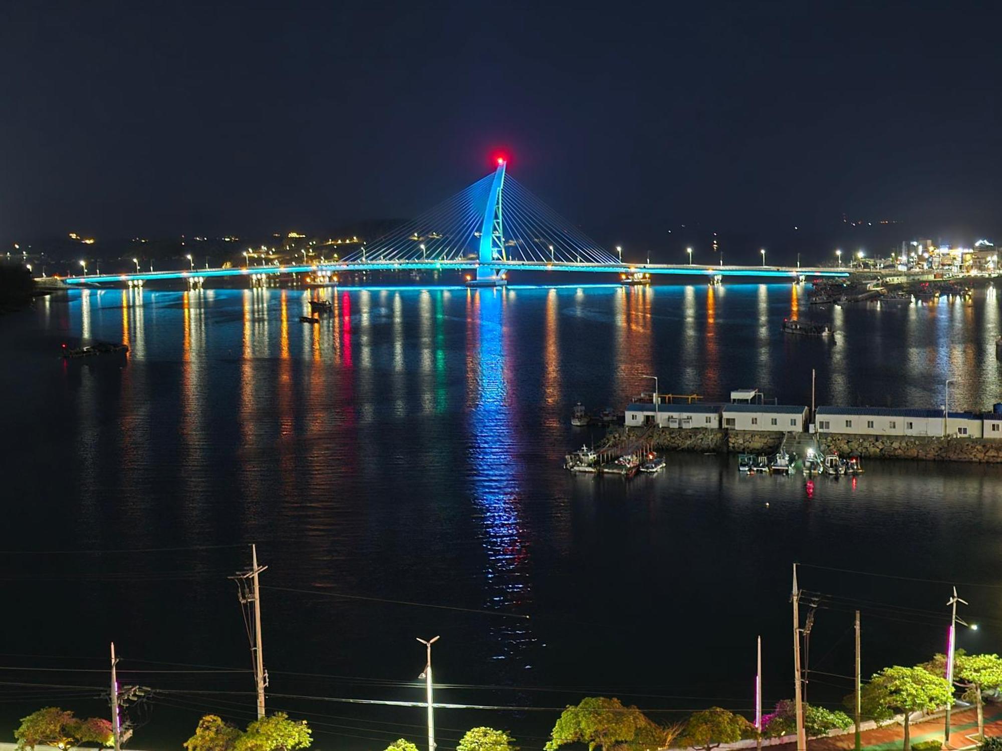 Yeosu Narsha Hotel Buitenkant foto