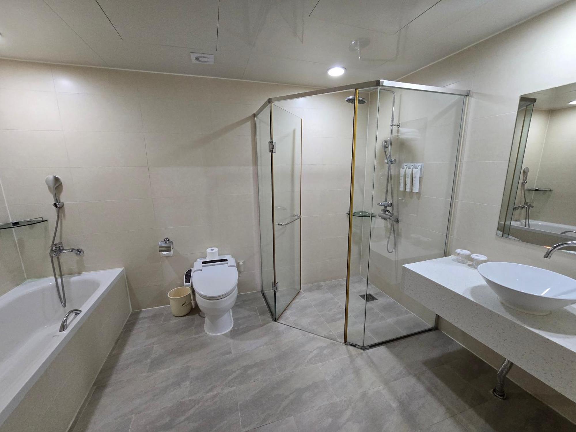 Yeosu Narsha Hotel Buitenkant foto
