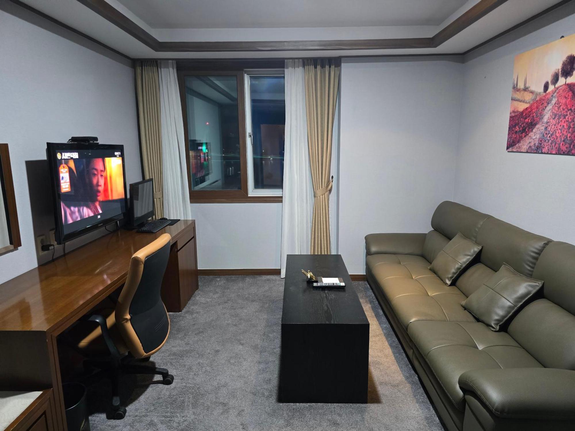 Yeosu Narsha Hotel Buitenkant foto