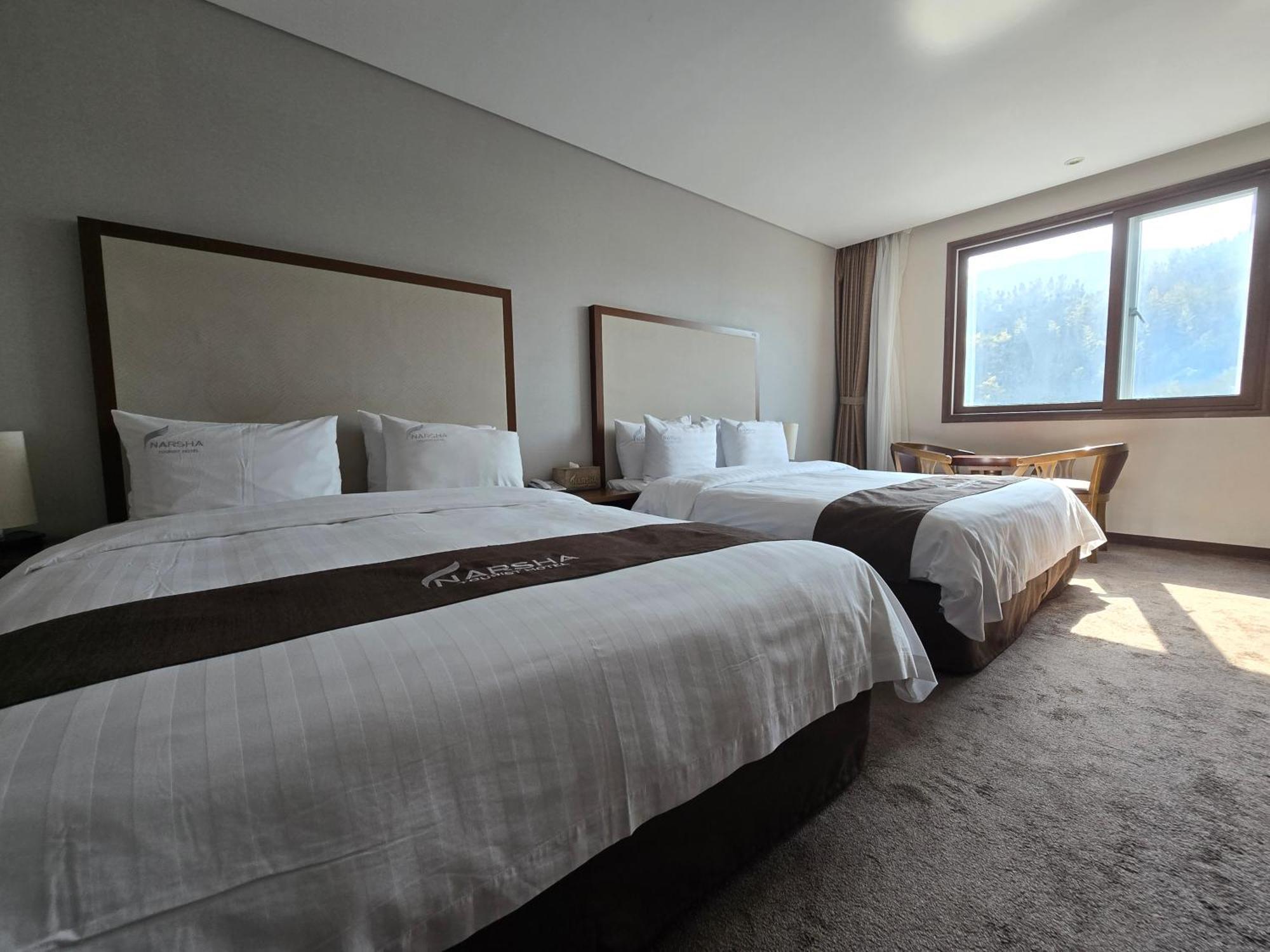 Yeosu Narsha Hotel Buitenkant foto