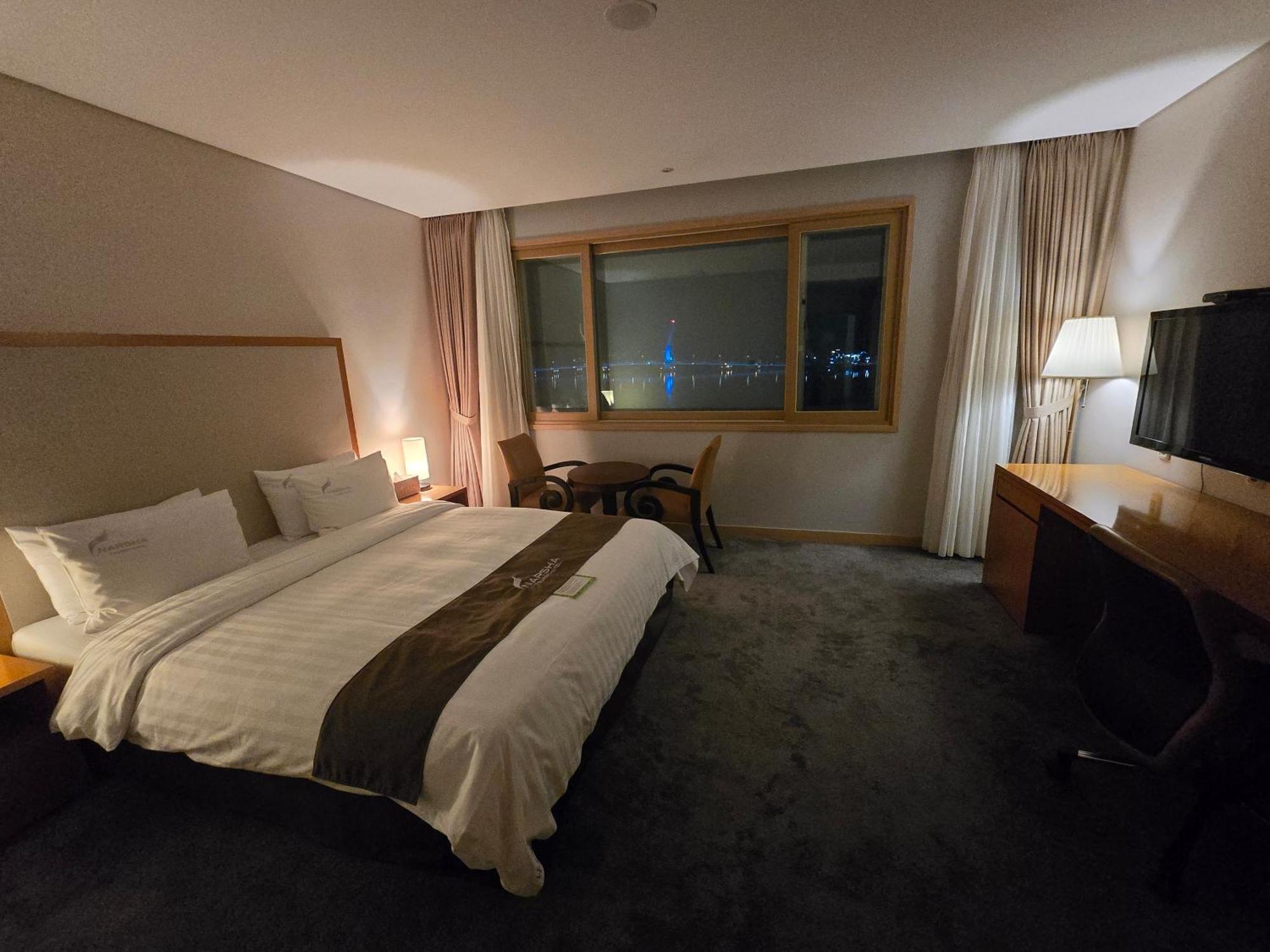 Yeosu Narsha Hotel Buitenkant foto