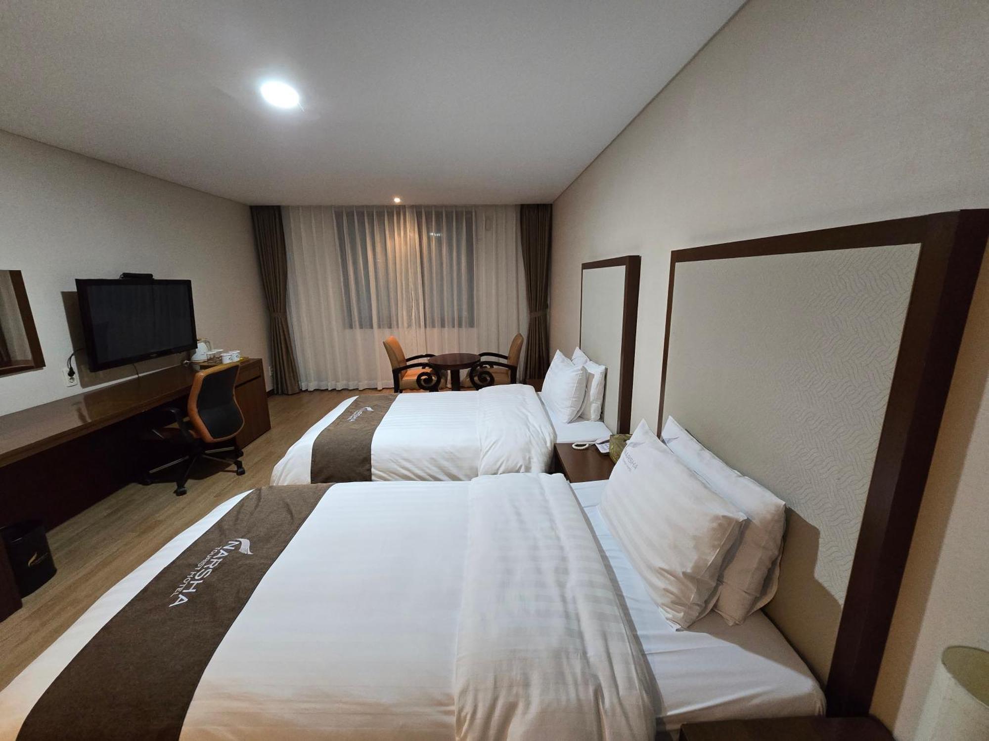 Yeosu Narsha Hotel Buitenkant foto